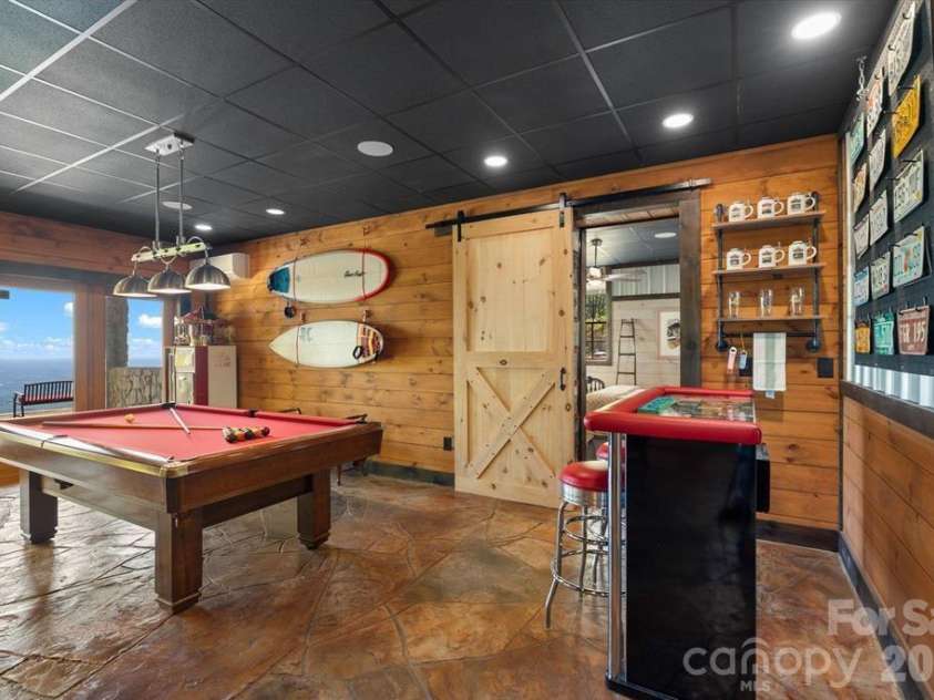 240 Morning Ride Drive, Columbus, NC 28722.  MLS# CAR4377490, YatesRealty ID 36398. 