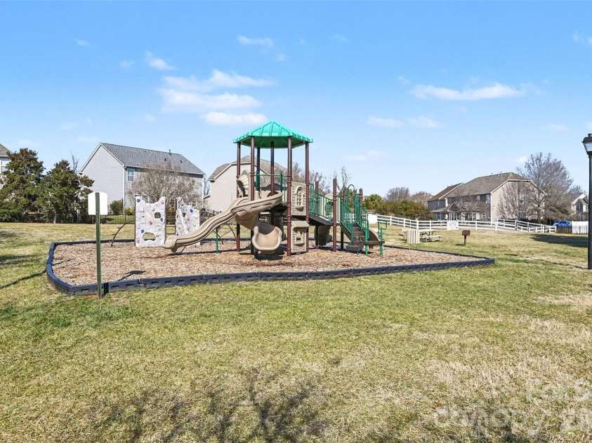 3009 Canopy Drive, Indian Trail, NC 28079.  MLS# CAR4340750, YatesRealty ID 3640. 