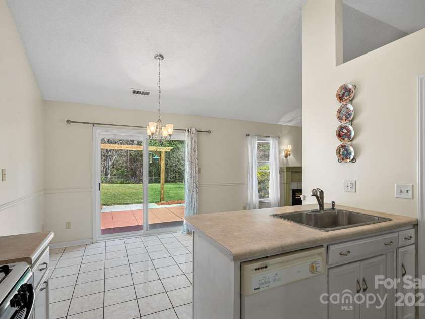 3768 Dellingdowns Drive, Denver, NC 28037.  MLS# CAR4231015, YatesRealty ID 3640. 