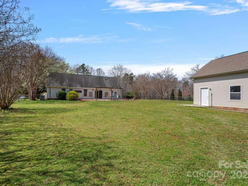 3768 Dellingdowns Drive, Denver, NC 28037.  MLS# CAR4231015, YatesRealty ID 3640. 