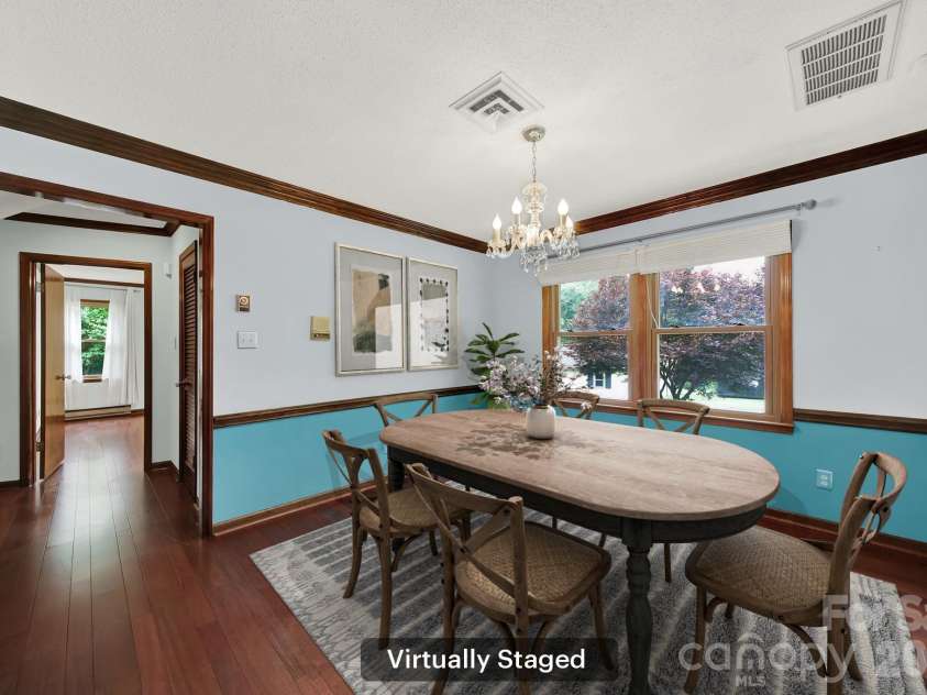 5913 Tom Query Road, Charlotte, NC 28213.  MLS# CAR4378237, YatesRealty ID 36400. 