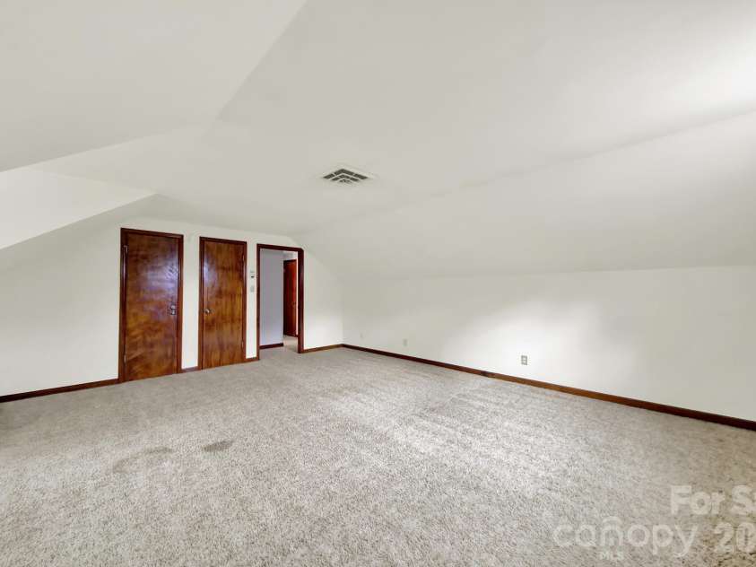 5913 Tom Query Road, Charlotte, NC 28213.  MLS# CAR4378237, YatesRealty ID 36400. 