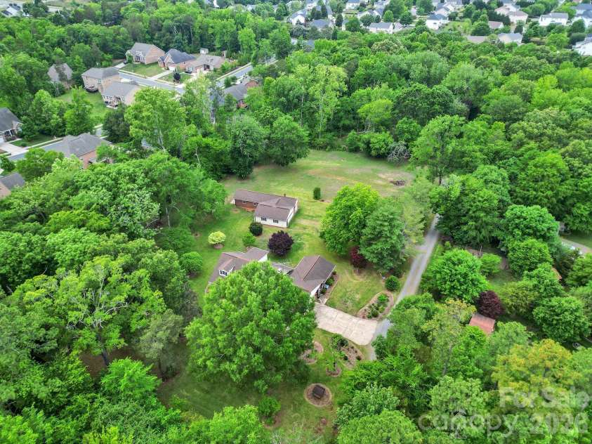 5913 Tom Query Road, Charlotte, NC 28213.  MLS# CAR4378237, YatesRealty ID 36400. 