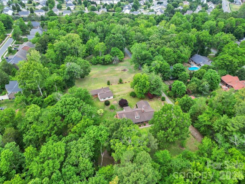 5913 Tom Query Road, Charlotte, NC 28213.  MLS# CAR4378237, YatesRealty ID 36400. 