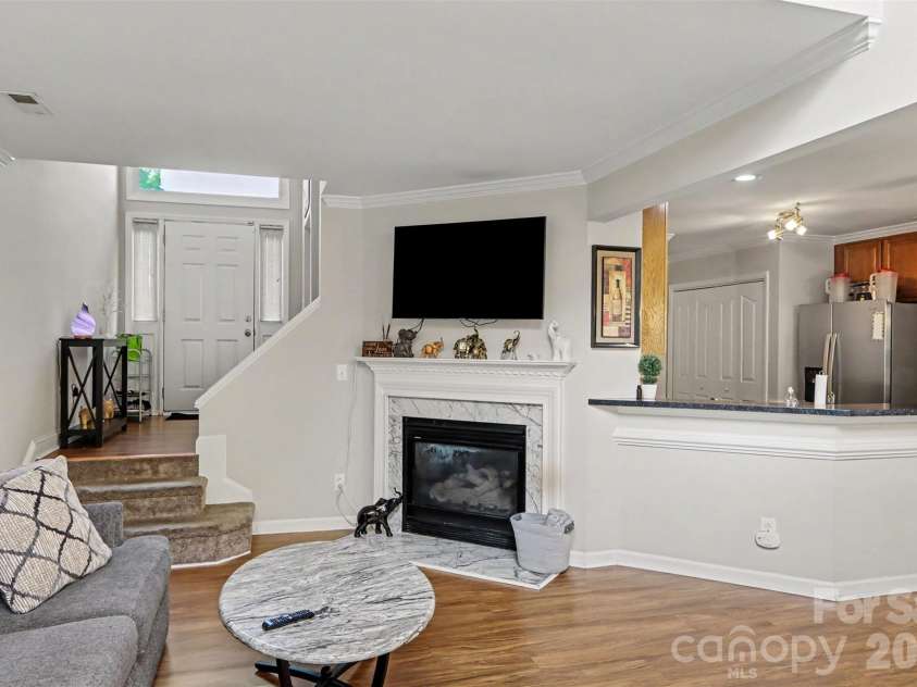 8606 Fox Chase Lane, Charlotte, NC 28269.  MLS# CAR4398619, YatesRealty ID 36401. 