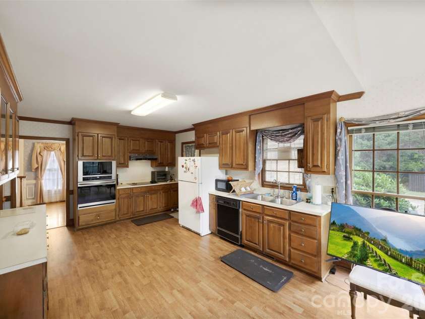 1568 Wheaton Way, Concord, NC 28027.  MLS# CAR4400678, YatesRealty ID 36402. 
