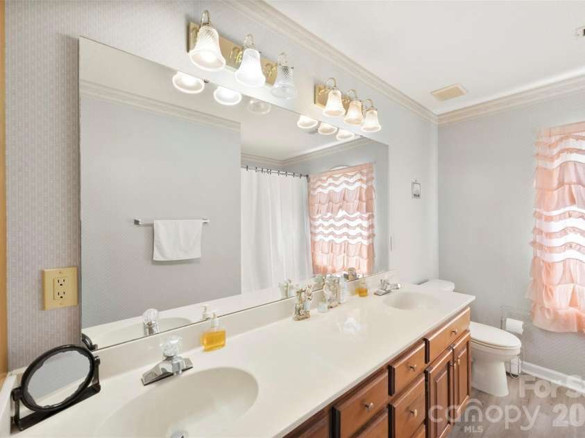 1568 Wheaton Way, Concord, NC 28027.  MLS# CAR4400678, YatesRealty ID 36402. 