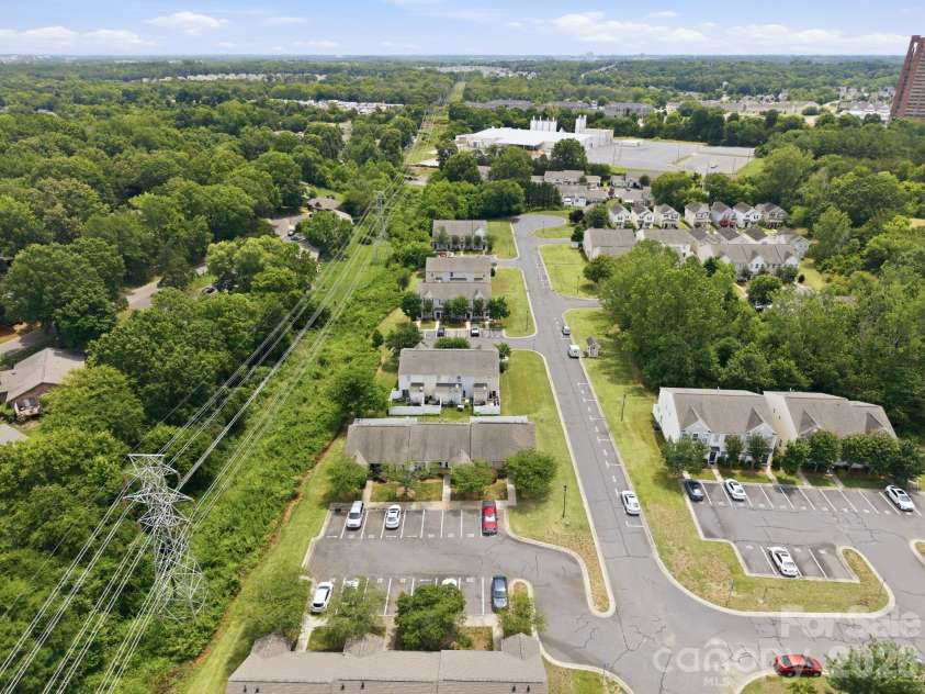 310 Gamesford Lane, Fort Mill, SC 29715.  MLS# CAR4397806, YatesRealty ID 36403. 