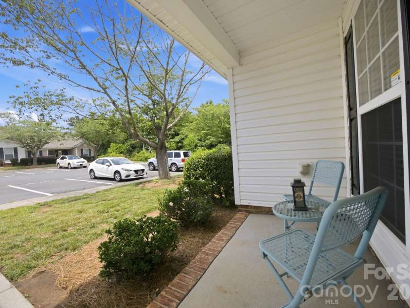310 Gamesford Lane, Fort Mill, SC 29715.  MLS# CAR4397806, YatesRealty ID 36403. Front Porch