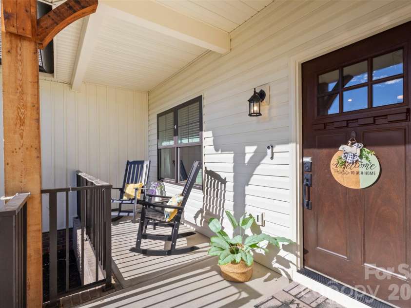 2616 Teague Street, Lincolnton, NC 28092.  MLS# CAR4393912, YatesRealty ID 36407. 