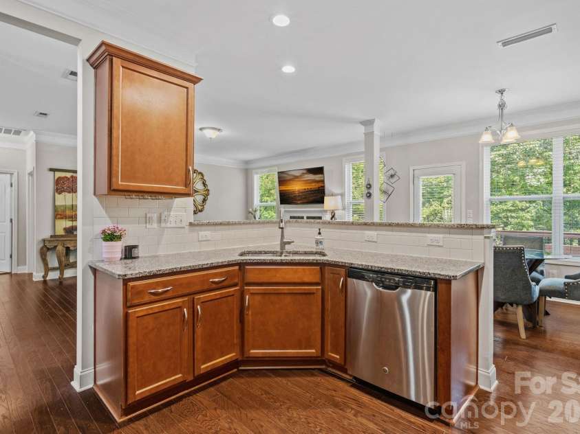 4012 Garden Oak Drive, Indian Trail, NC 28079.  MLS# CAR4398500, YatesRealty ID 36408. 