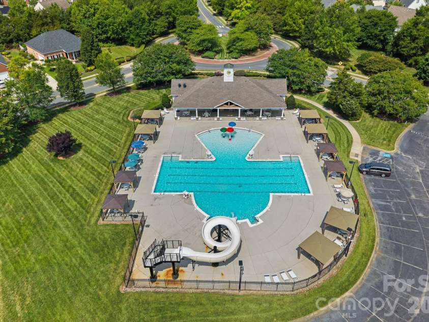 4012 Garden Oak Drive, Indian Trail, NC 28079.  MLS# CAR4398500, YatesRealty ID 36408. 