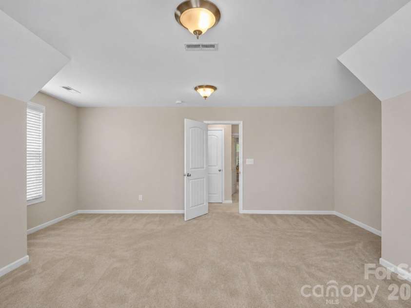 4012 Garden Oak Drive, Indian Trail, NC 28079.  MLS# CAR4398500, YatesRealty ID 36408. Bonus