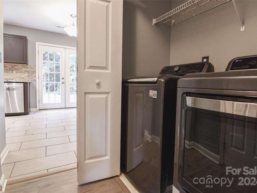 12700 Cedar Crossings Drive, Charlotte, NC 28273.  MLS# CAR4160503, YatesRealty ID 3641. 