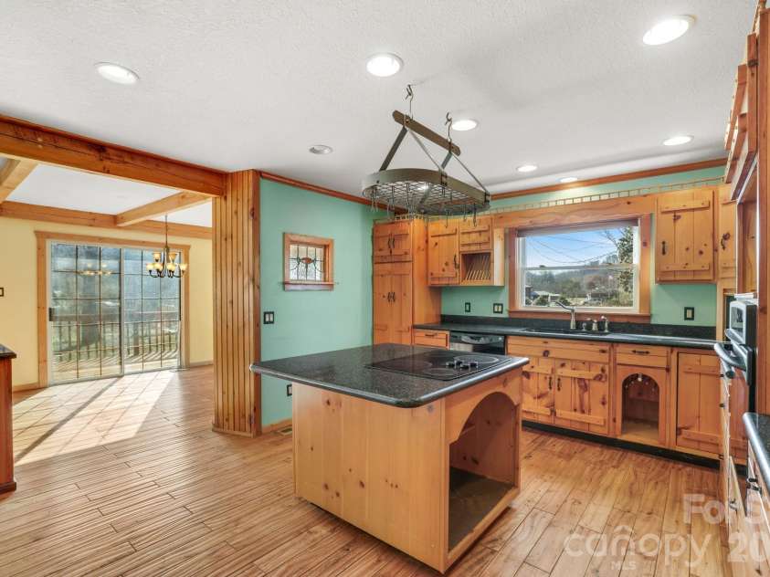 1644 West Deep Creek Road, Bryson City, NC 28713.  MLS# CAR4047288, YatesRealty ID 3641. 