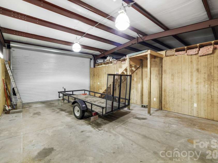 1644 West Deep Creek Road, Bryson City, NC 28713.  MLS# CAR4047288, YatesRealty ID 3641. 