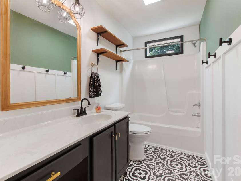 100 Carriage Hills Drive, Morganton, NC 28655.  MLS# CAR4399365, YatesRealty ID 36411. 