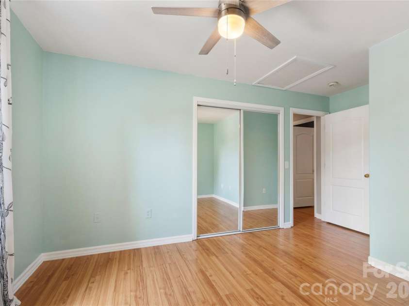 100 Carriage Hills Drive, Morganton, NC 28655.  MLS# CAR4399365, YatesRealty ID 36411. 