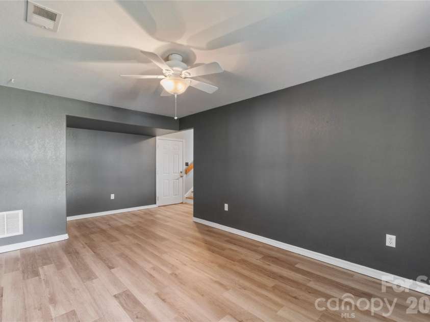 100 Carriage Hills Drive, Morganton, NC 28655.  MLS# CAR4399365, YatesRealty ID 36411. 