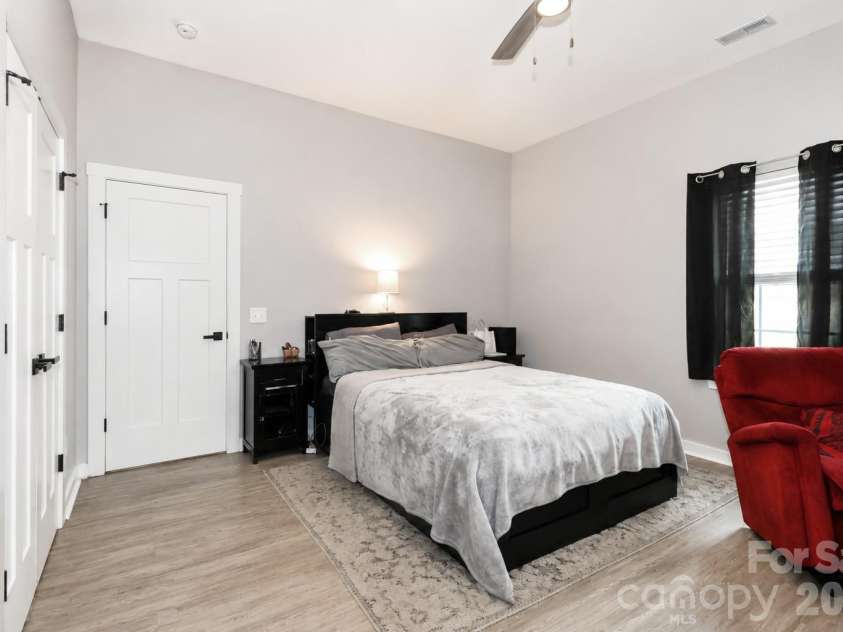 703 Main Street, Landis, NC 28088.  MLS# CAR4385611, YatesRealty ID 36412. 