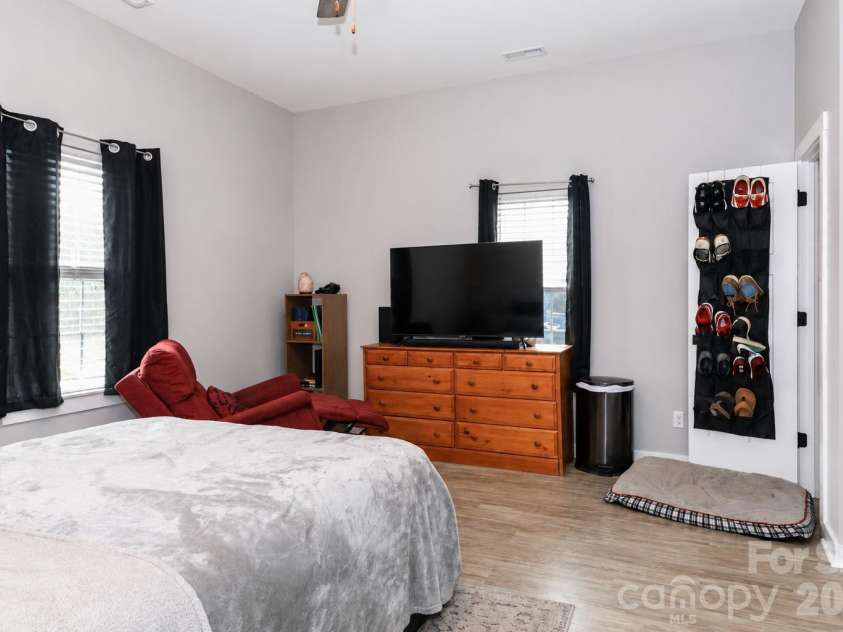 703 Main Street, Landis, NC 28088.  MLS# CAR4385611, YatesRealty ID 36412. 