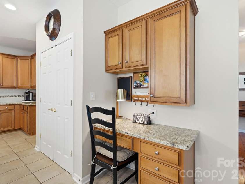 970 Platinum Drive, Fort Mill, SC 29708.  MLS# CAR4401063, YatesRealty ID 36416. 