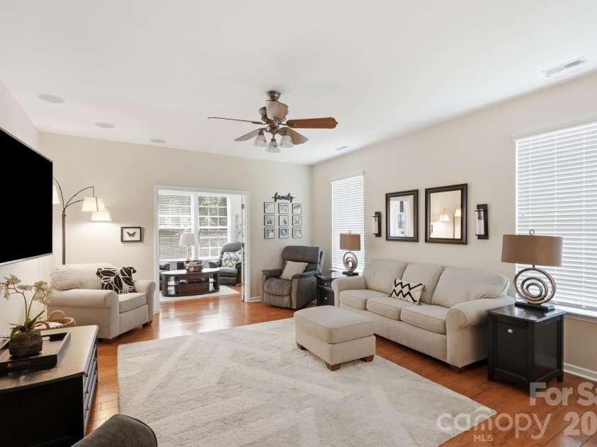 970 Platinum Drive, Fort Mill, SC 29708.  MLS# CAR4401063, YatesRealty ID 36416. 