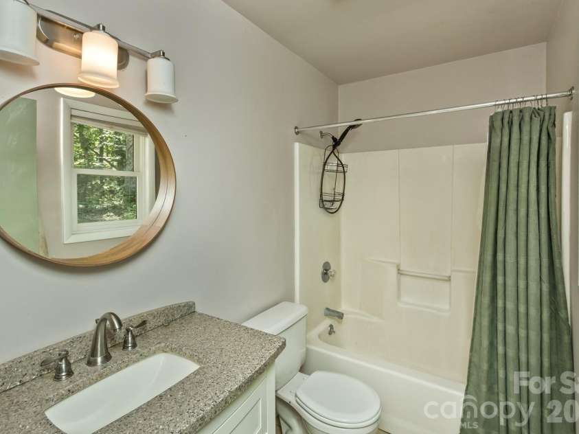 104 Pokeberry Lane, Leicester, NC 28748.  MLS# CAR4401625, YatesRealty ID 36417. 