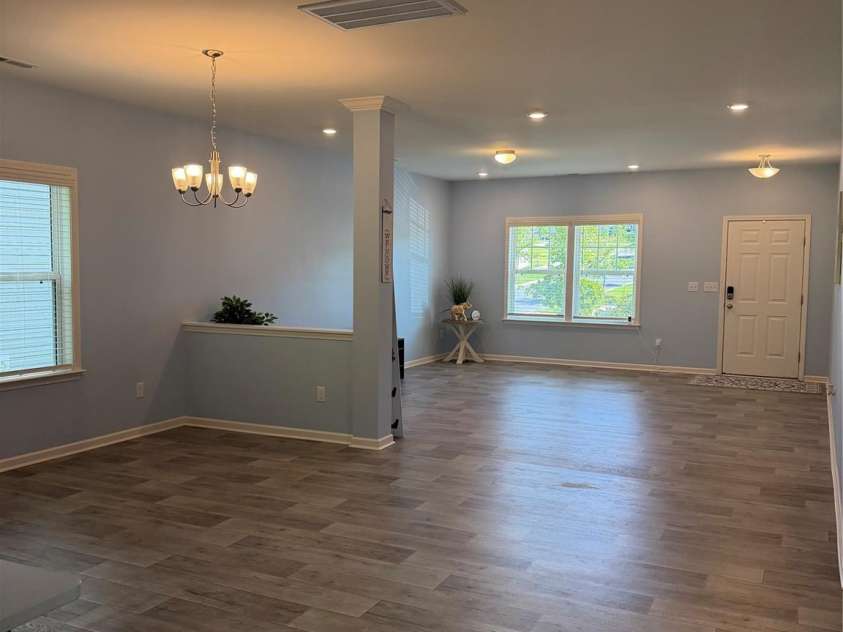 10210 Holly Park Drive, Charlotte, NC 28214.  MLS# CAR4402789, YatesRealty ID 36418. 