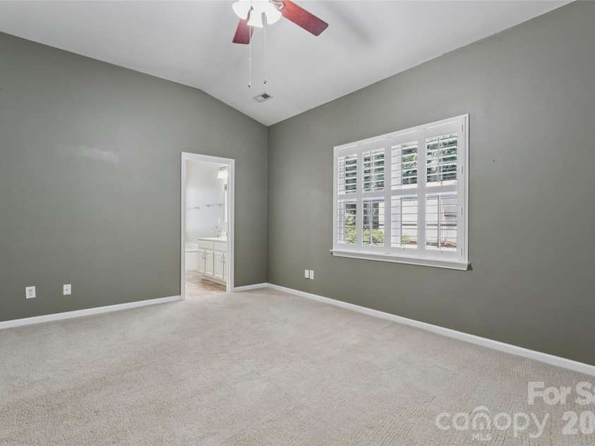 10906 Chamberlain Hall Court, Charlotte, NC 28277.  MLS# CAR4402127, YatesRealty ID 36419. 