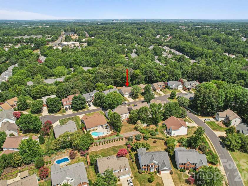 10906 Chamberlain Hall Court, Charlotte, NC 28277.  MLS# CAR4402127, YatesRealty ID 36419. 