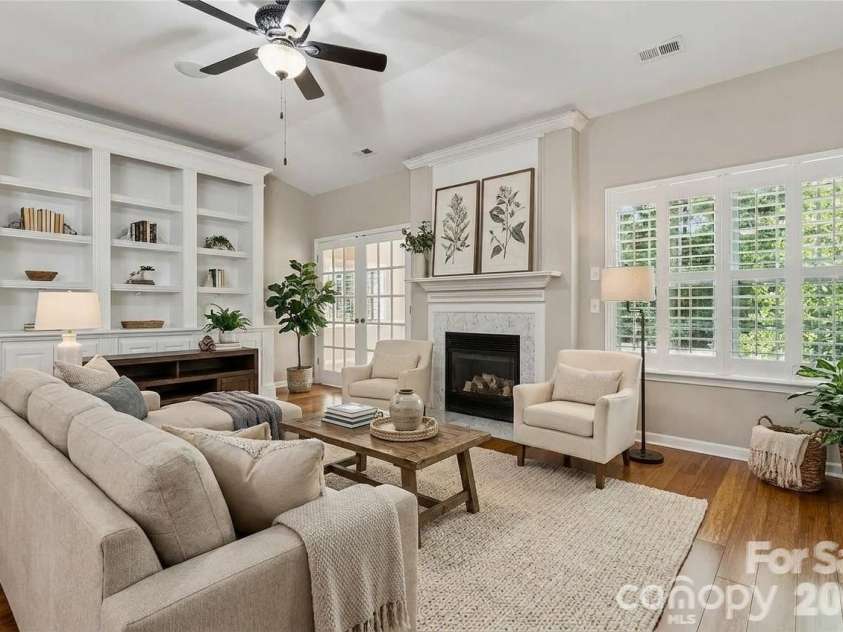10906 Chamberlain Hall Court, Charlotte, NC 28277.  MLS# CAR4402127, YatesRealty ID 36419. 