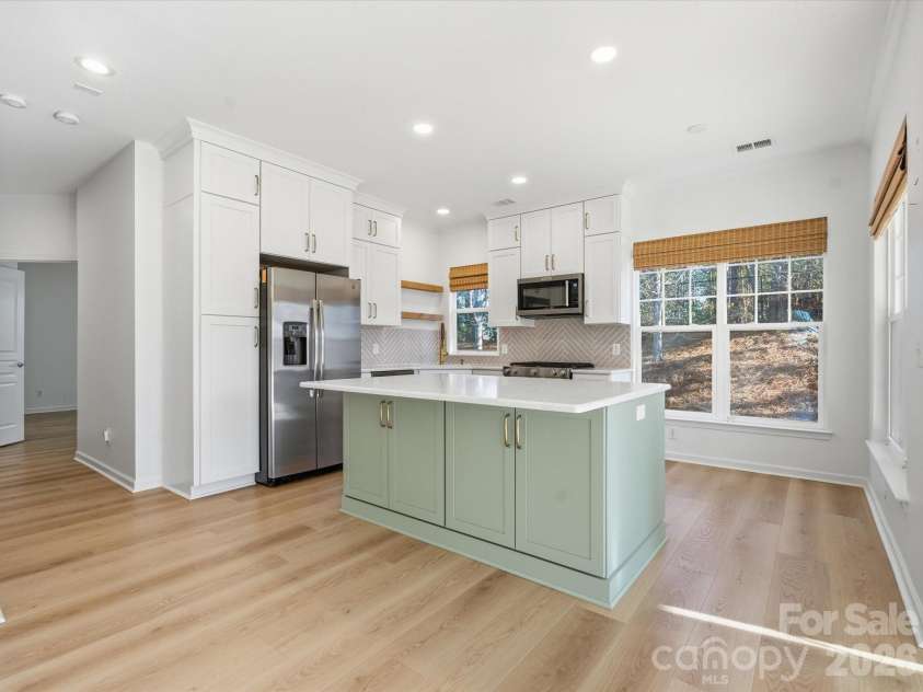 28138 Song Sparrow Lane, Fort Mill, SC 29707.  MLS# CAR4338126, YatesRealty ID 3642. 