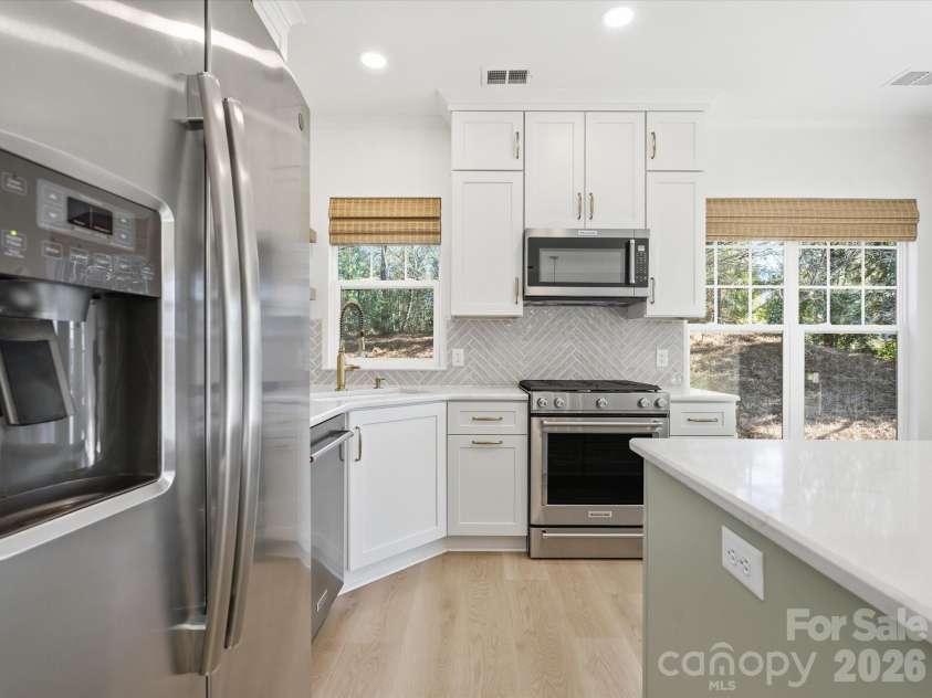 28138 Song Sparrow Lane, Fort Mill, SC 29707.  MLS# CAR4338126, YatesRealty ID 3642. 