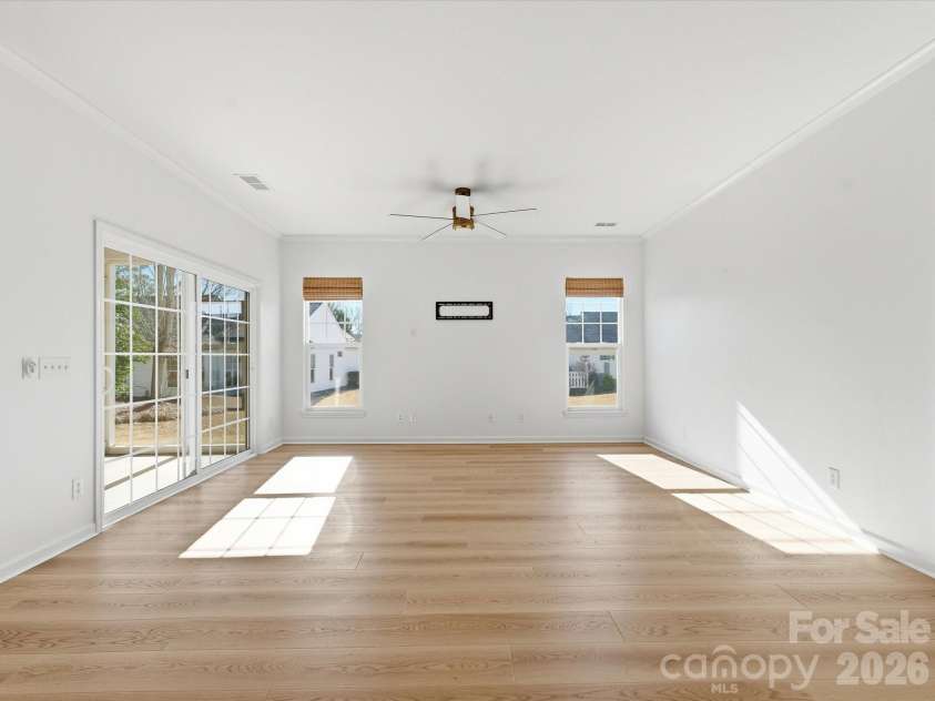 28138 Song Sparrow Lane, Fort Mill, SC 29707.  MLS# CAR4338126, YatesRealty ID 3642. 