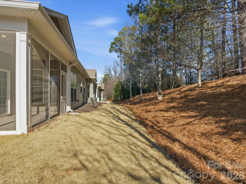 28138 Song Sparrow Lane, Fort Mill, SC 29707.  MLS# CAR4338126, YatesRealty ID 3642. 