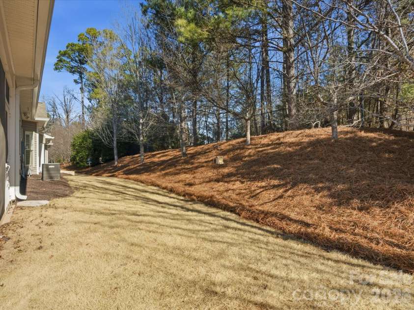 28138 Song Sparrow Lane, Fort Mill, SC 29707.  MLS# CAR4338126, YatesRealty ID 3642. 