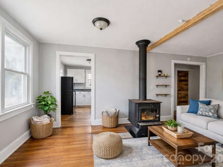 607 Westway Drive, Gastonia, NC 28054.  MLS# CAR4341664, YatesRealty ID 3642. Virtually Staged 