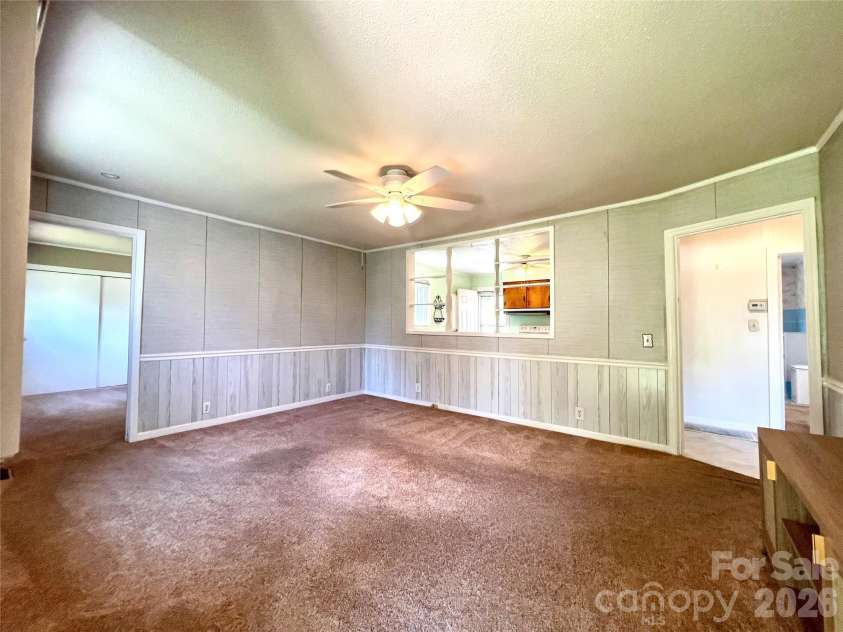 2307 Mclean Street, Gastonia, NC 28054.  MLS# CAR4402528, YatesRealty ID 36421. 