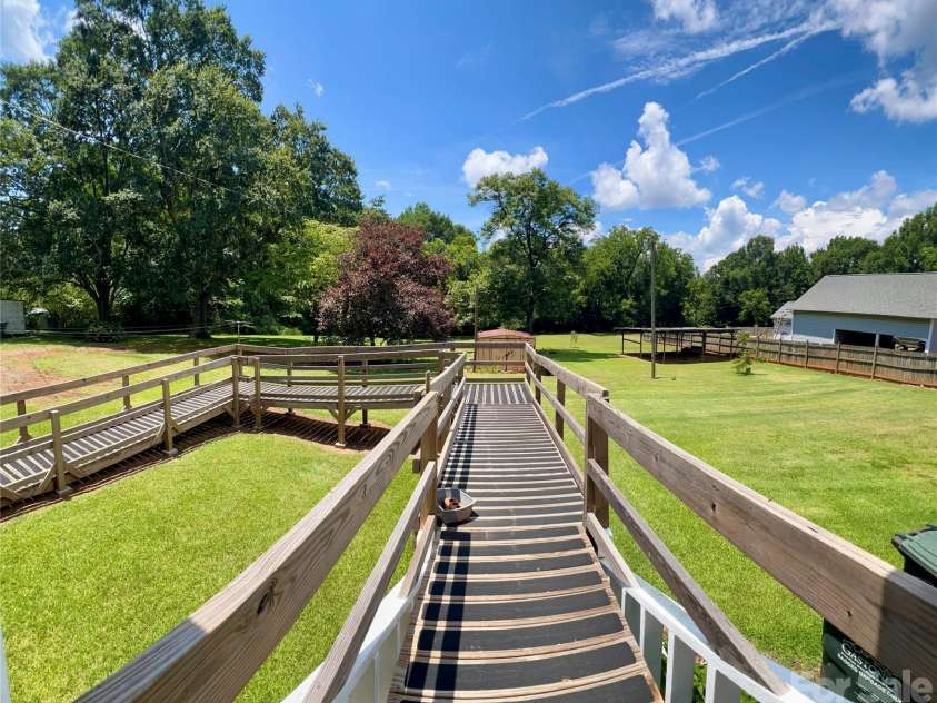 2307 Mclean Street, Gastonia, NC 28054.  MLS# CAR4402528, YatesRealty ID 36421. 