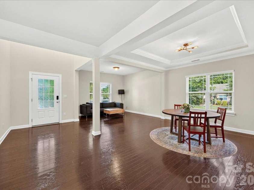 11803 Eversfield Lane, Charlotte, NC 28269.  MLS# CAR4402065, YatesRealty ID 36423. 