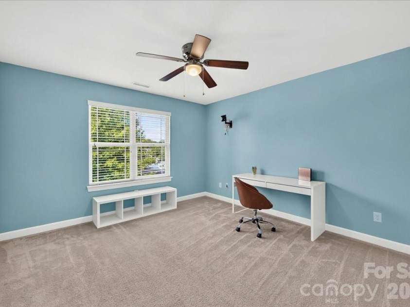 11803 Eversfield Lane, Charlotte, NC 28269.  MLS# CAR4402065, YatesRealty ID 36423. 