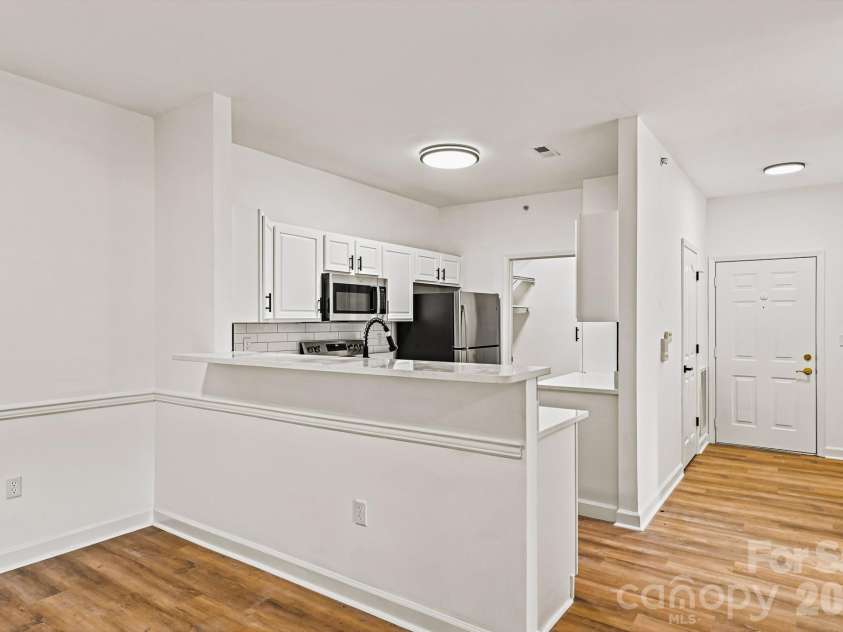 16409 Golden River Lane, Charlotte, NC 28277.  MLS# CAR4401552, YatesRealty ID 36424. 