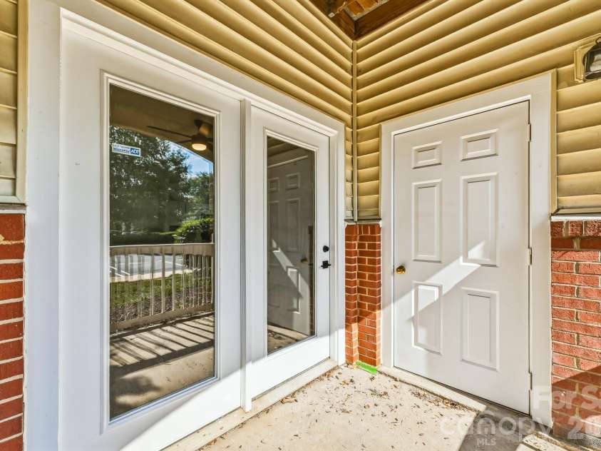 16409 Golden River Lane, Charlotte, NC 28277.  MLS# CAR4401552, YatesRealty ID 36424. 