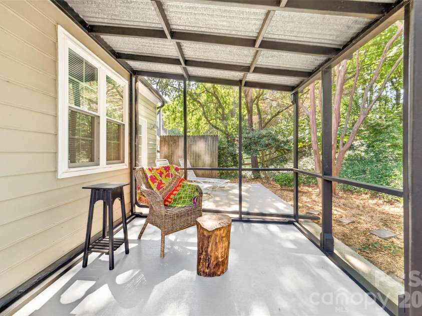 10316 Bon Meade Lane, Cornelius, NC 28031.  MLS# CAR4395622, YatesRealty ID 36425. 