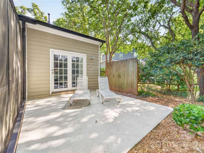 10316 Bon Meade Lane, Cornelius, NC 28031.  MLS# CAR4395622, YatesRealty ID 36425. 