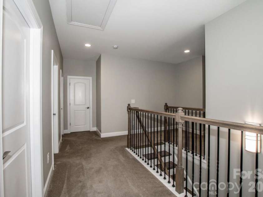 126 Bedford Lane, Mooresville, NC 28115.  MLS# CAR4398460, YatesRealty ID 36427. 