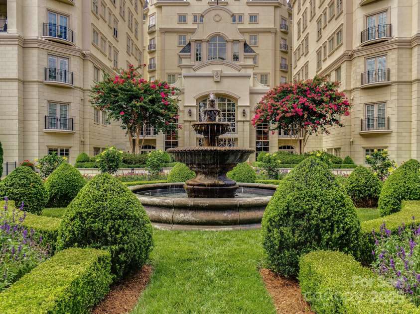 2823 Providence Road, Charlotte, NC 28211.  MLS# CAR4305746, YatesRealty ID 3643. 