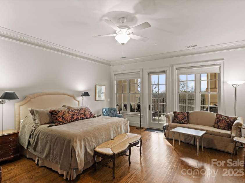 2823 Providence Road, Charlotte, NC 28211.  MLS# CAR4334586, YatesRealty ID 3643. 