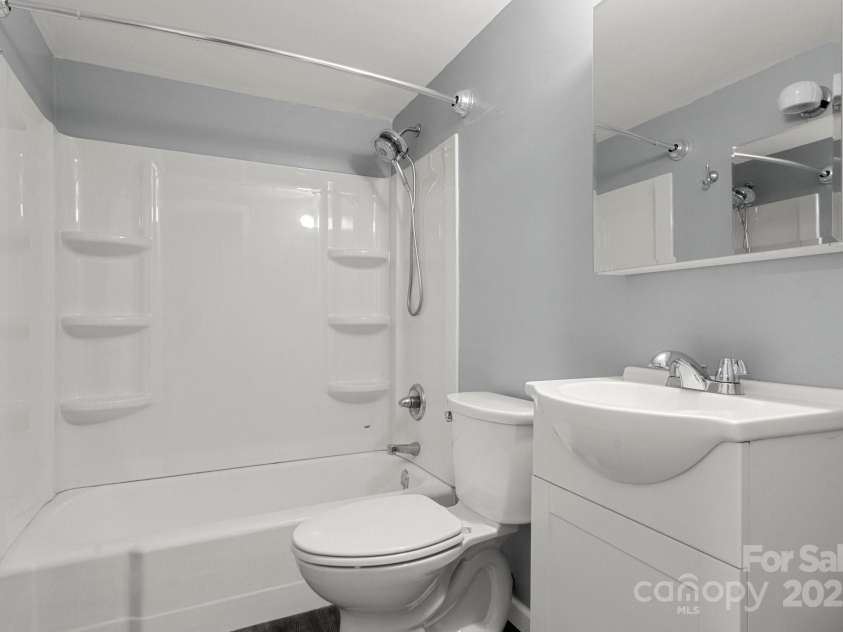728 Blanton Street, Shelby, NC 28150.  MLS# CAR4274982, YatesRealty ID 3643. Full bath upstairs